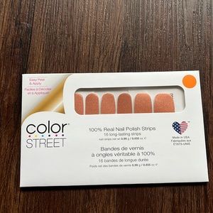 Color Street. NWT. Moscow or never.